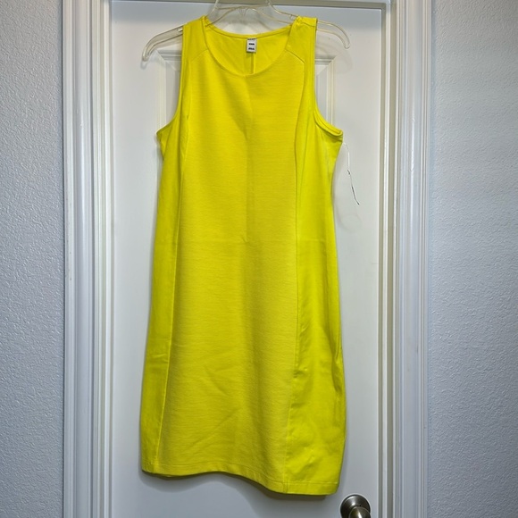New Old Navy yellow ribbed dress size medium - Picture 1 of 5